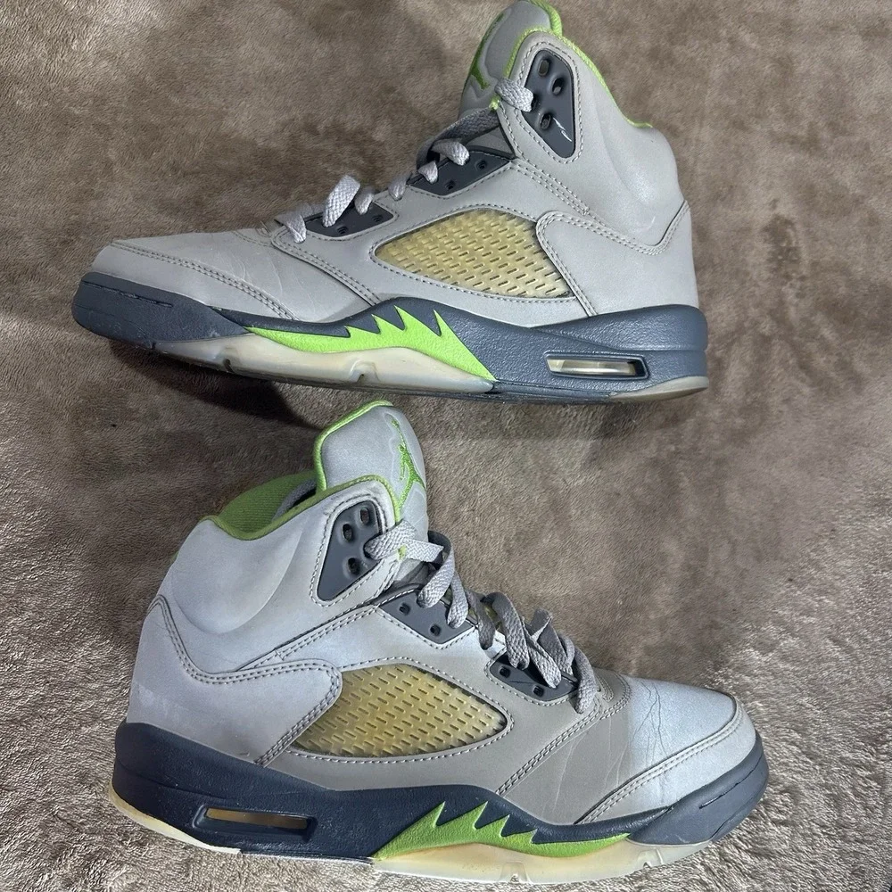 Nike Air Jordan 5 Retro Green Bean Silver Grey 2022 Size 8 DM9014-003